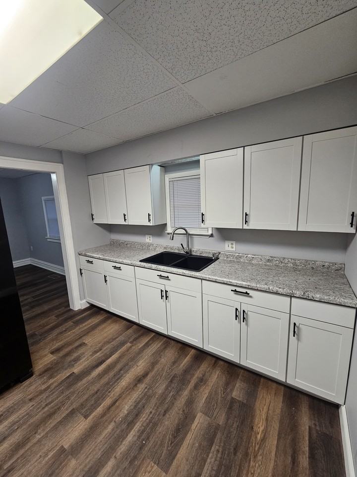 1308 Loretta Ave #NA - Photo 5 of 13