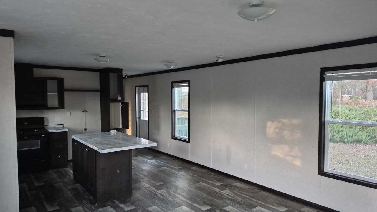 Thornwood Village MHC, LLC - Photo 2 of 3