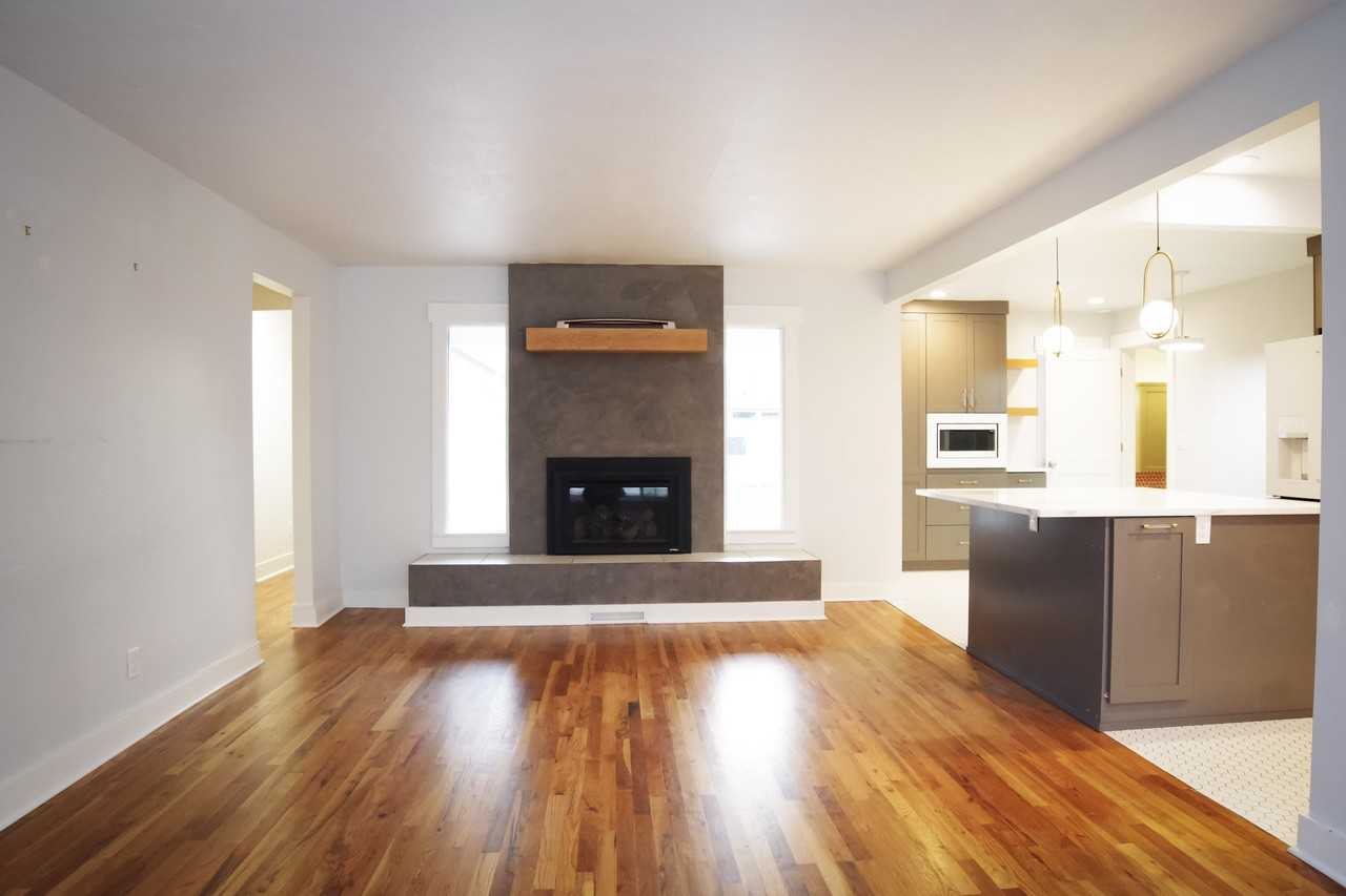 4811 W Rose Hill St #1 - Photo 5 of 20