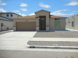 featured image of 561 Oakmont Pl #1