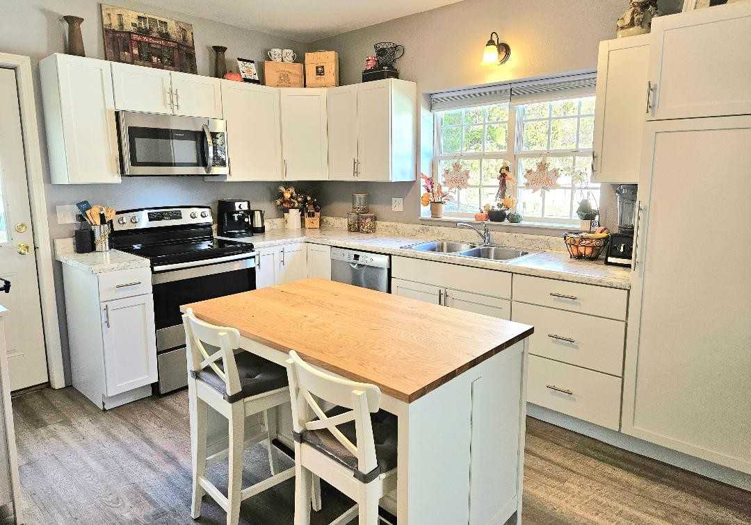 106 E Madison St #NA - Photo 7 of 14