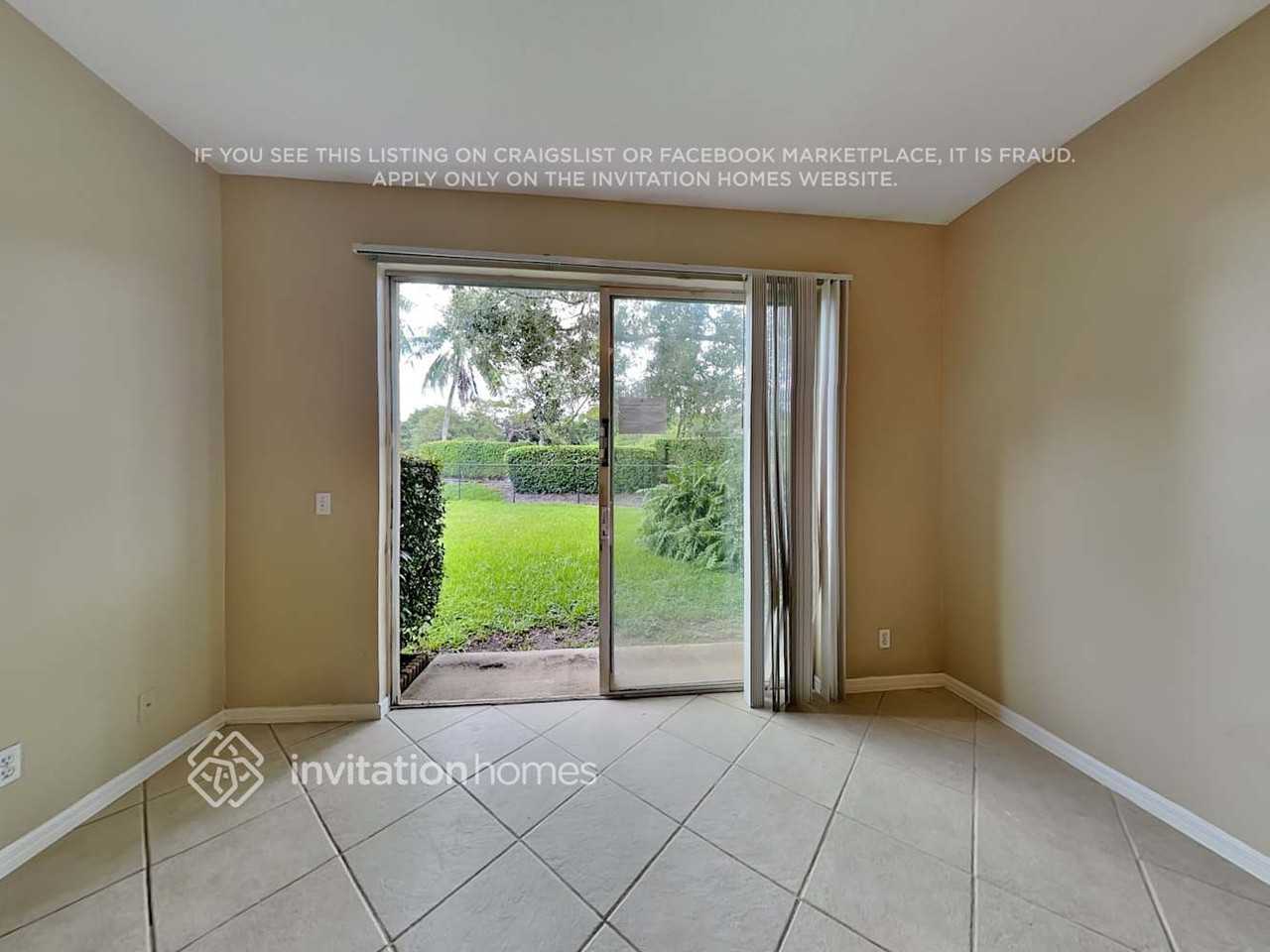 4982 Pebblebrook Ter - Photo 7 of 24