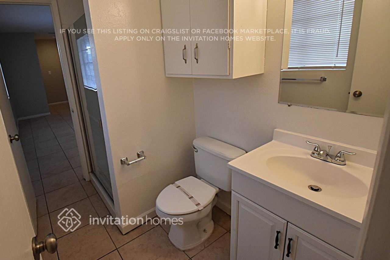 3335 W Mclellan Blvd - Photo 7 of 10