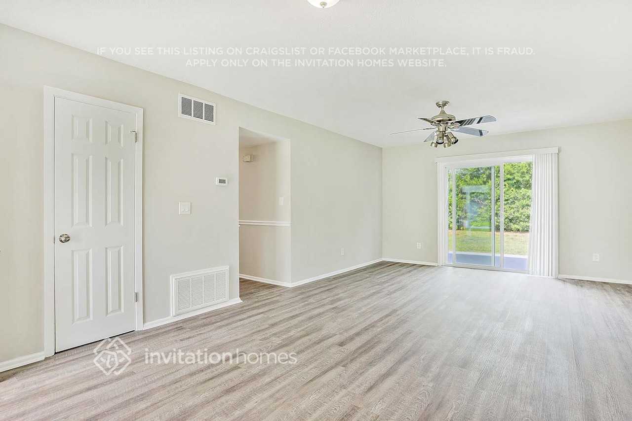 3105 Joyann St - Photo 6 of 23