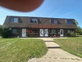 featured image of 5796 Creekview Ct W