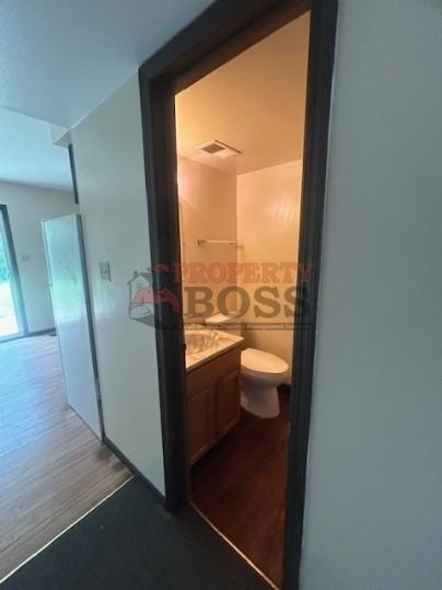 5796 Creekview Court West - Photo 6 of 16