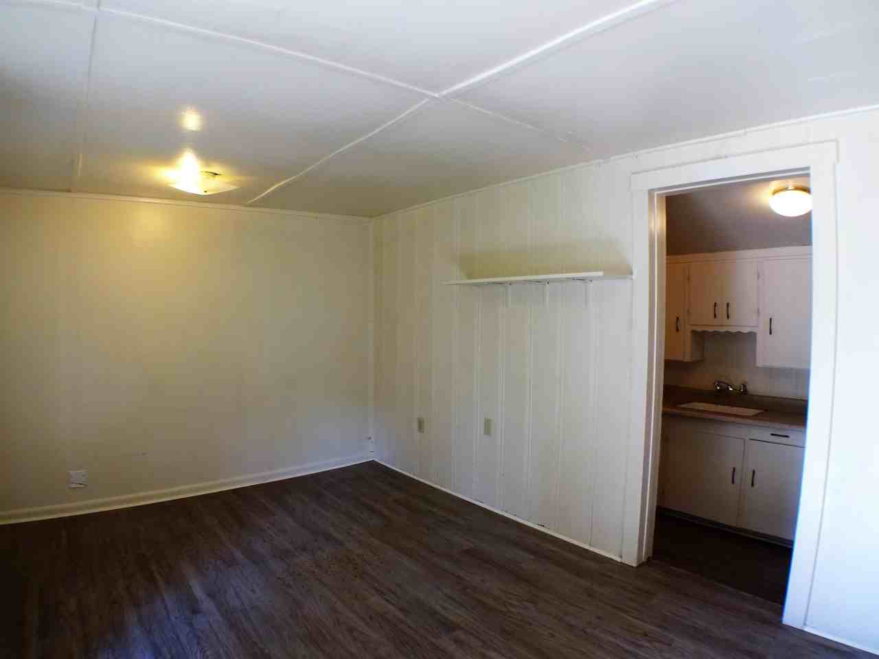 1092 Humboldt Avenue (G) - Photo 2 of 8