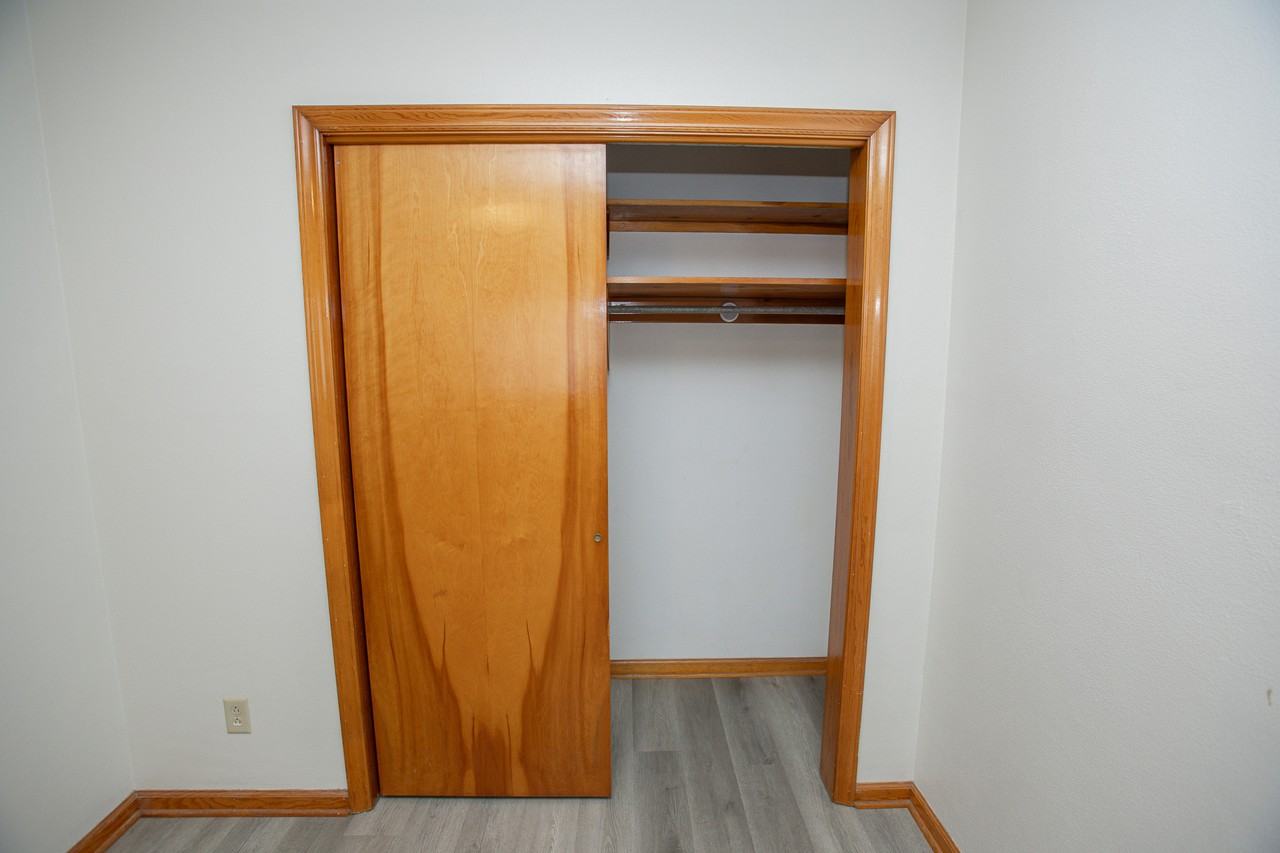 201 Ash / 1002 E Capitol - Photo 6 of 11