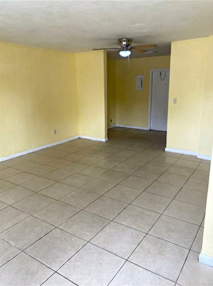 2545 York Street, Unit A - RL&E - Photo 4 of 10