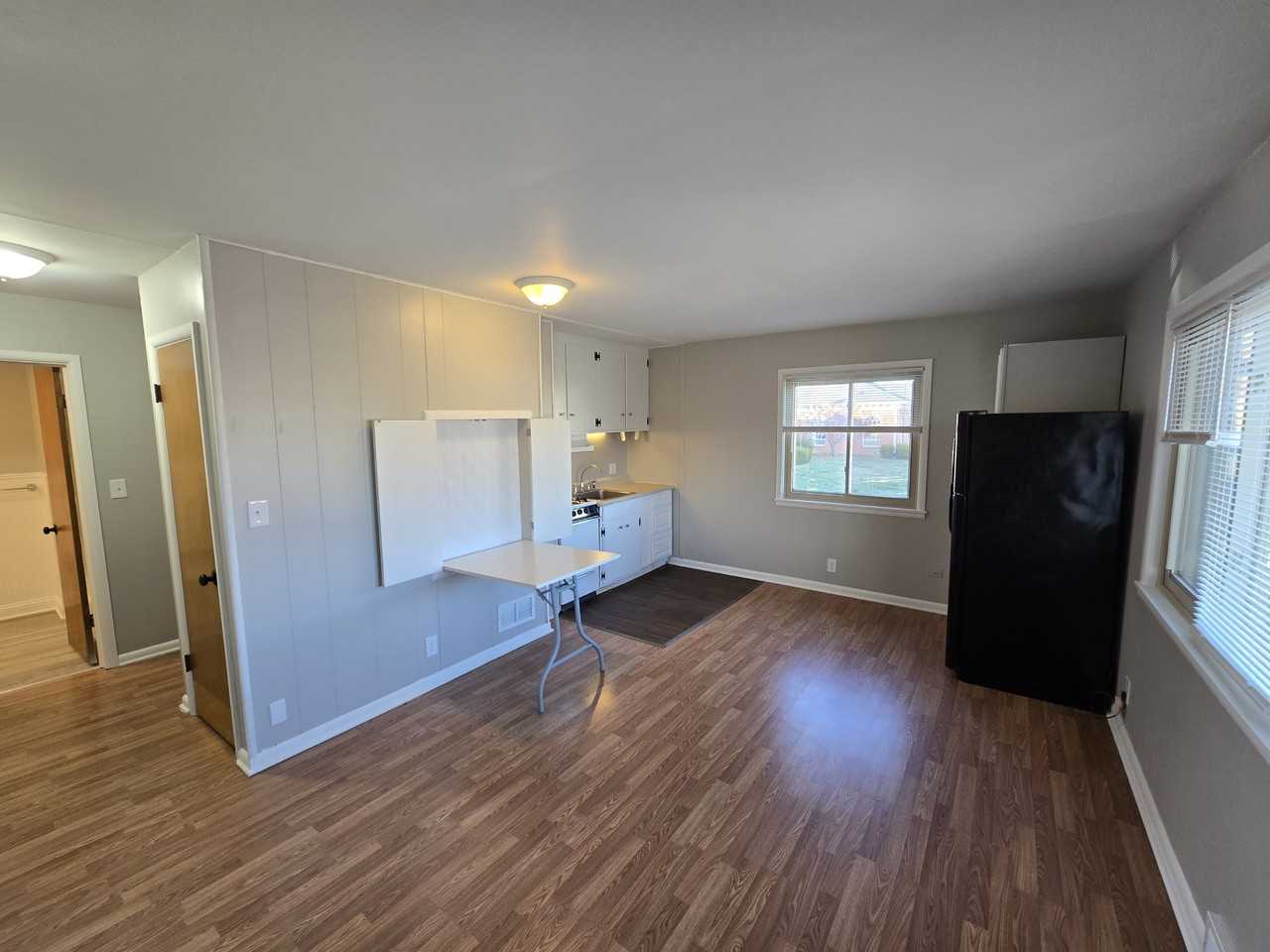 218 S Spring St & 400 W Walnut Indep MO 64050 & - Photo 5 of 13