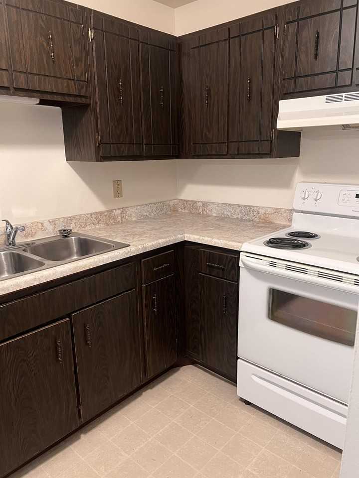 3045 86th Street - Photo 2 of 12