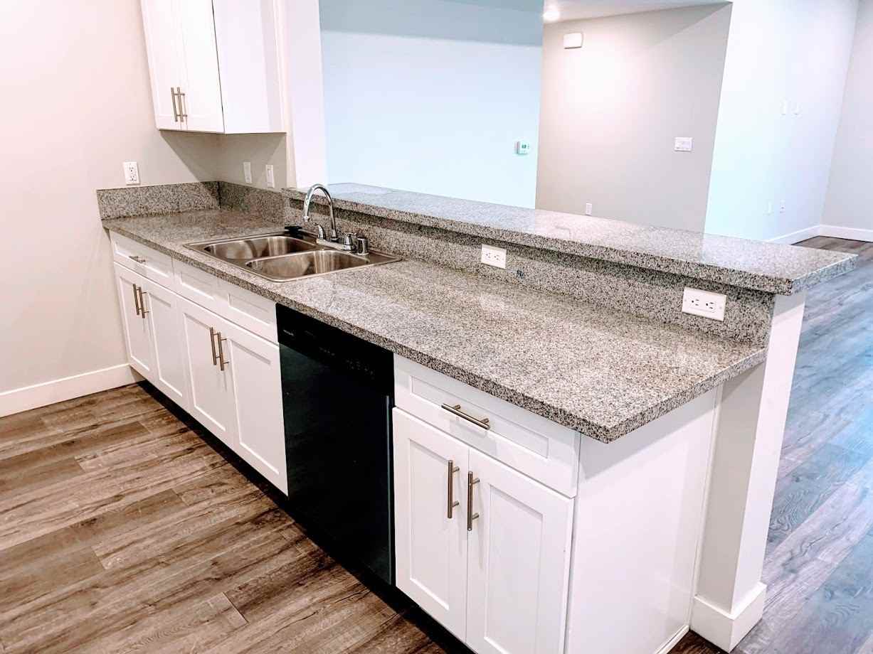 ROSCOE (14333) - Photo 3 of 44