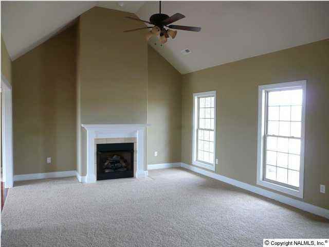 132 Meadowridge Dr.* Has home warranty* - Photo 2 of 6