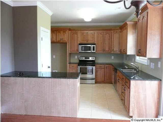 132 Meadowridge Dr.* Has home warranty* - Photo 3 of 6