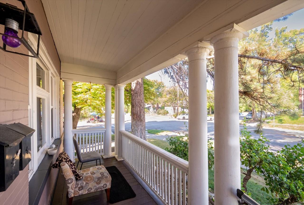 604 East 3rd Avenue - Photo 3 of 17