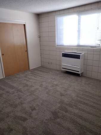 158 Irwin Dr. - Photo 4 of 7