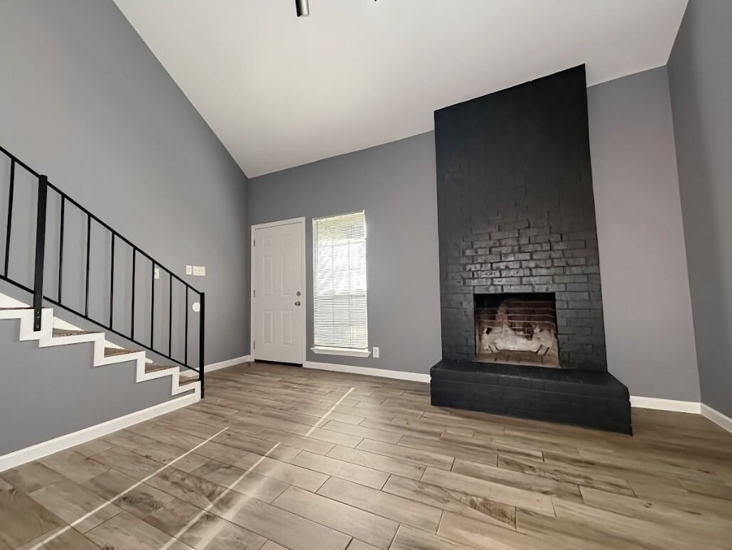 1900 West Taylor Street - Photo 3 of 35