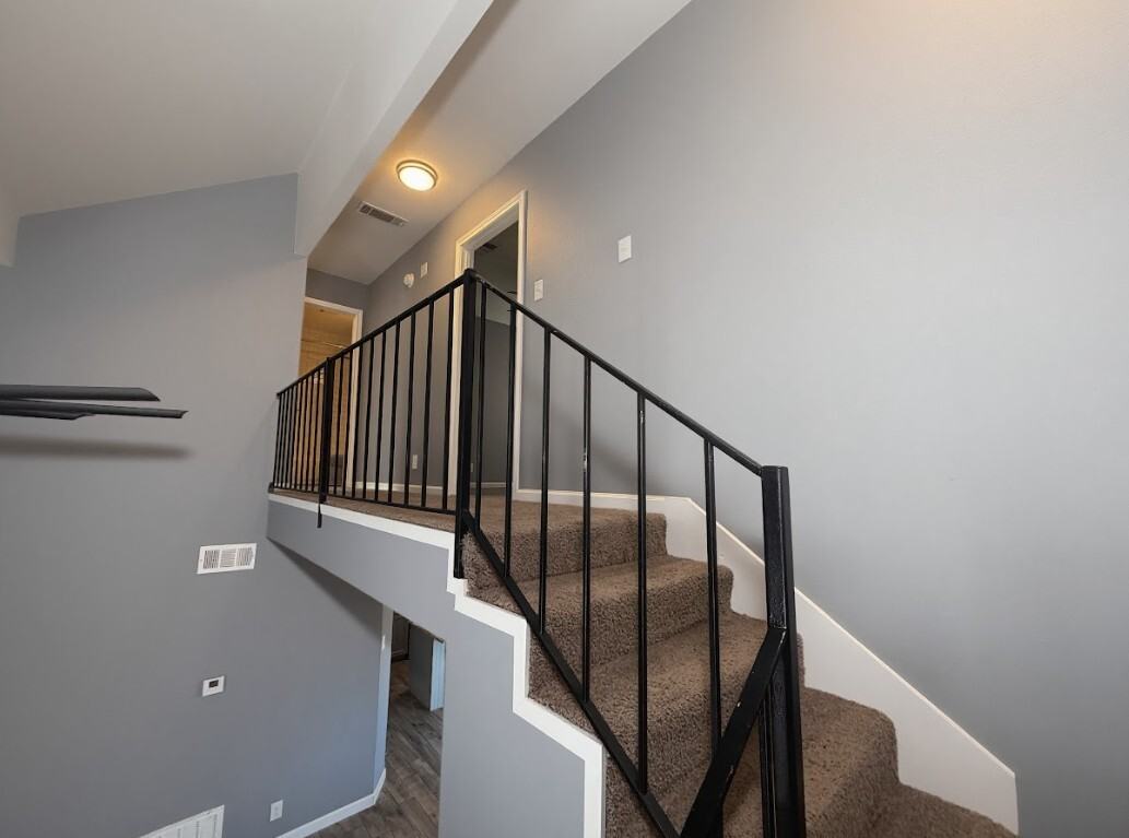 1900 West Taylor Street - Photo 7 of 35