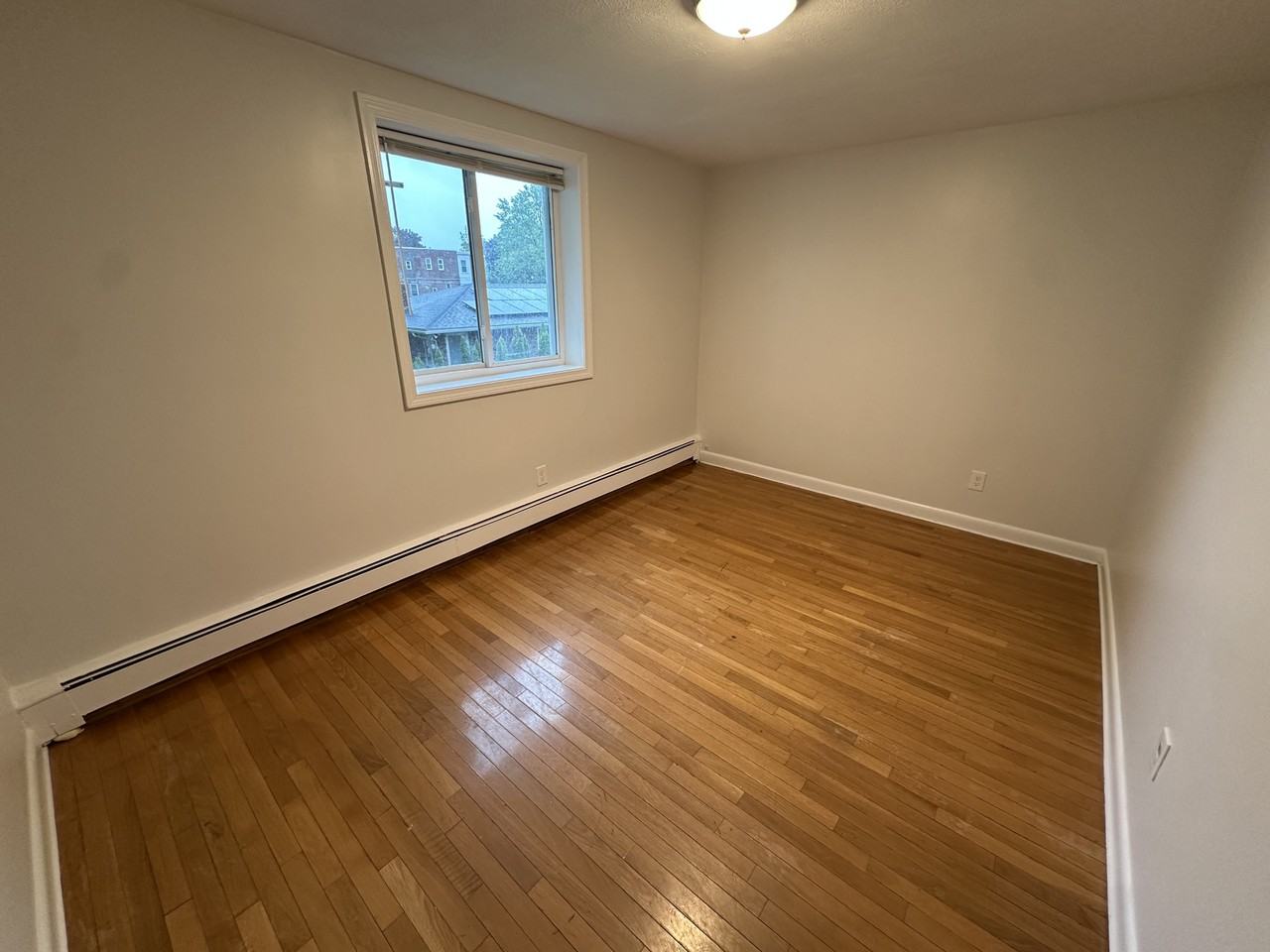 32 Annese Road - Photo 7 of 11