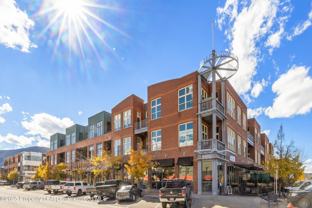 231 Robinson St Unit 302 #302 - Photo 1 of 1