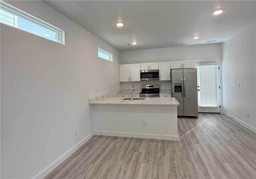 851 Reading Railroad Ln - Photo 2 of 12