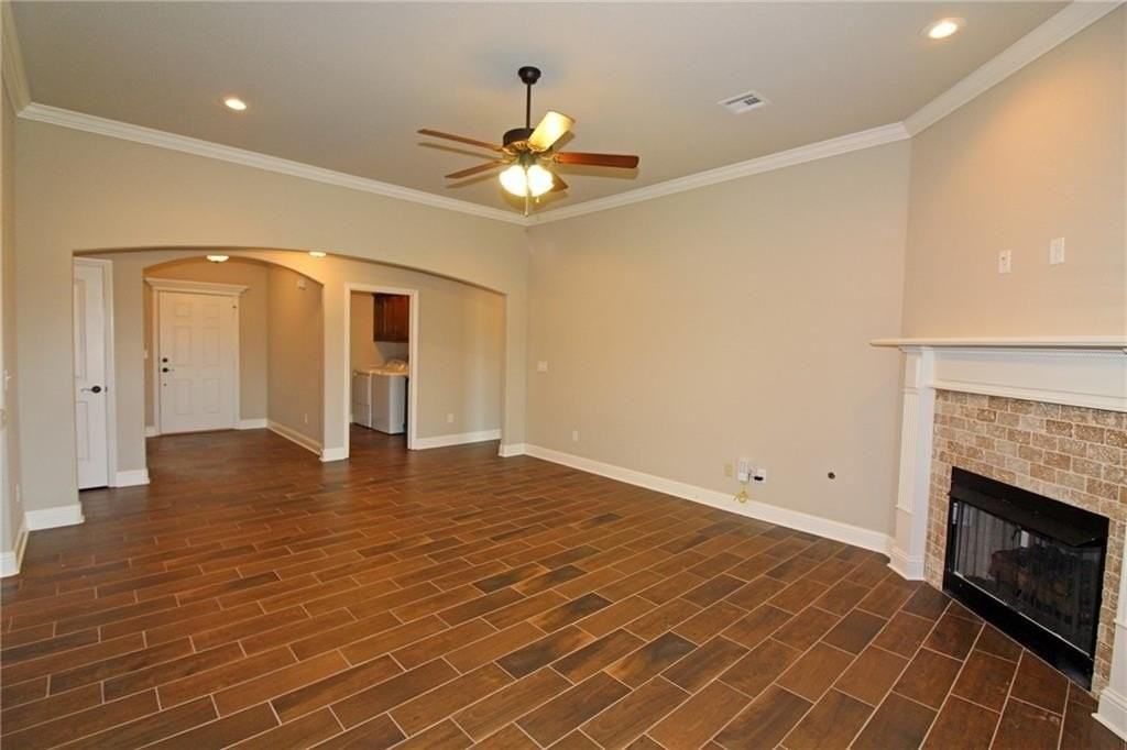 2303 Sw Elington St - Photo 4 of 14