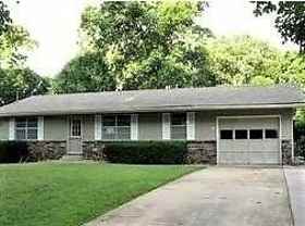 2 Lancaster Dr - Photo 1 of 1