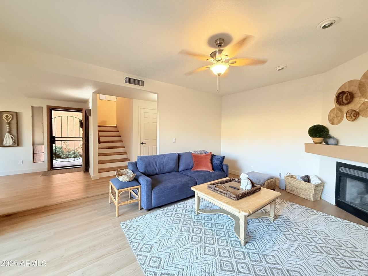 5640 E Bell Rd Unit 1010 #1010 - Photo 2 of 31