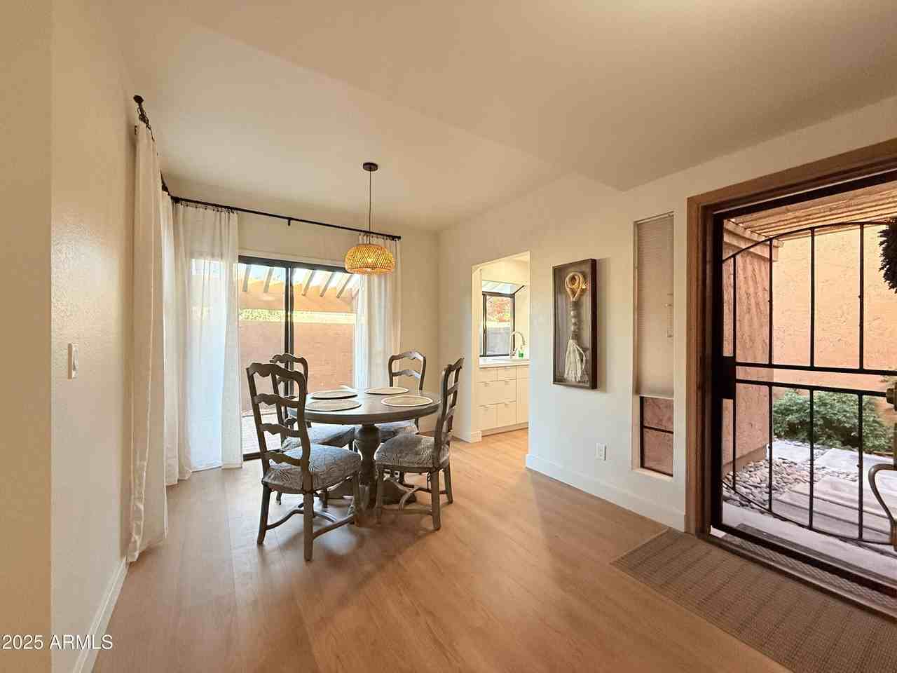 5640 E Bell Rd Unit 1010 #1010 - Photo 6 of 31