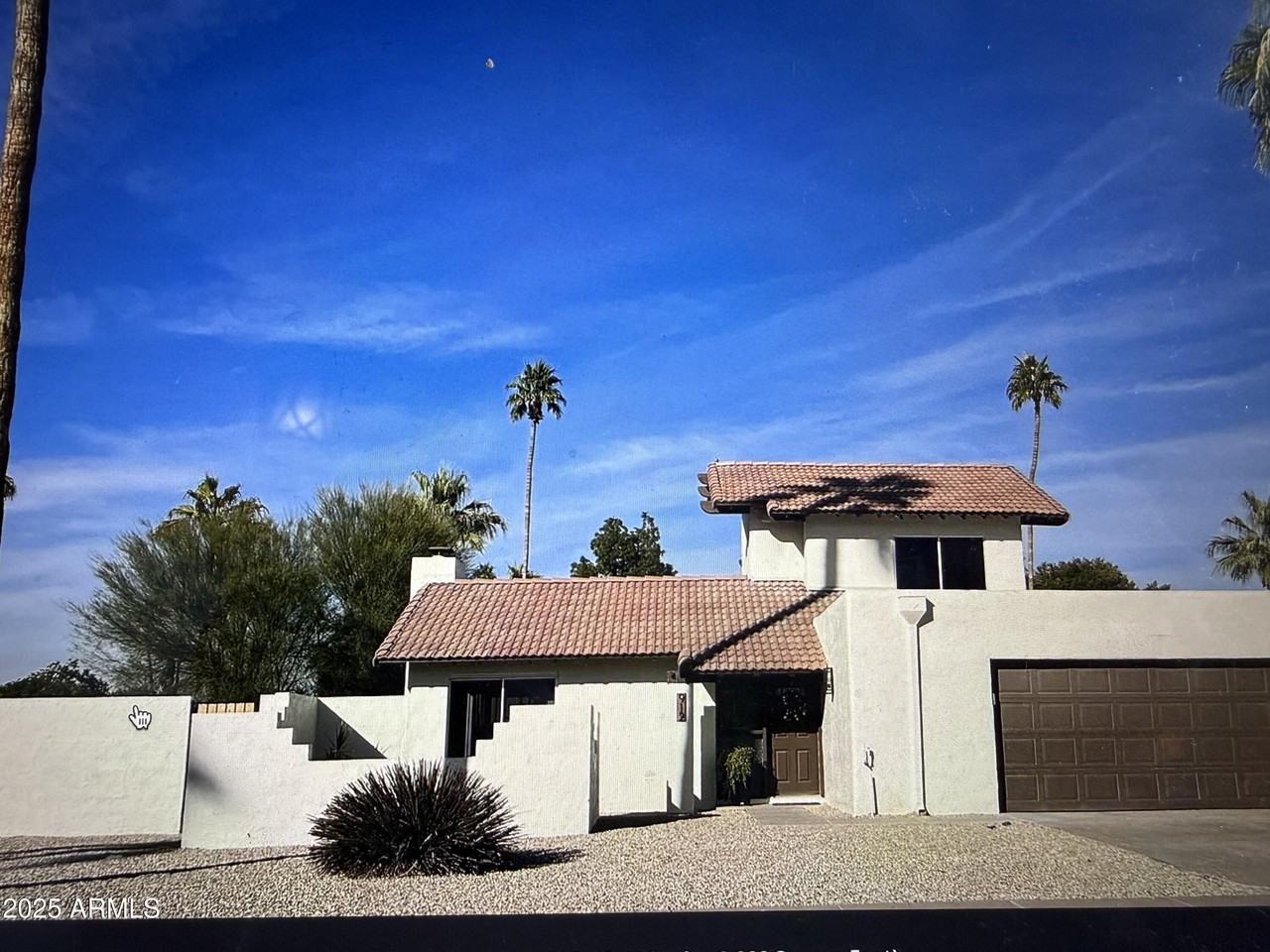 912 E Acacia Cir - Photo 2 of 18