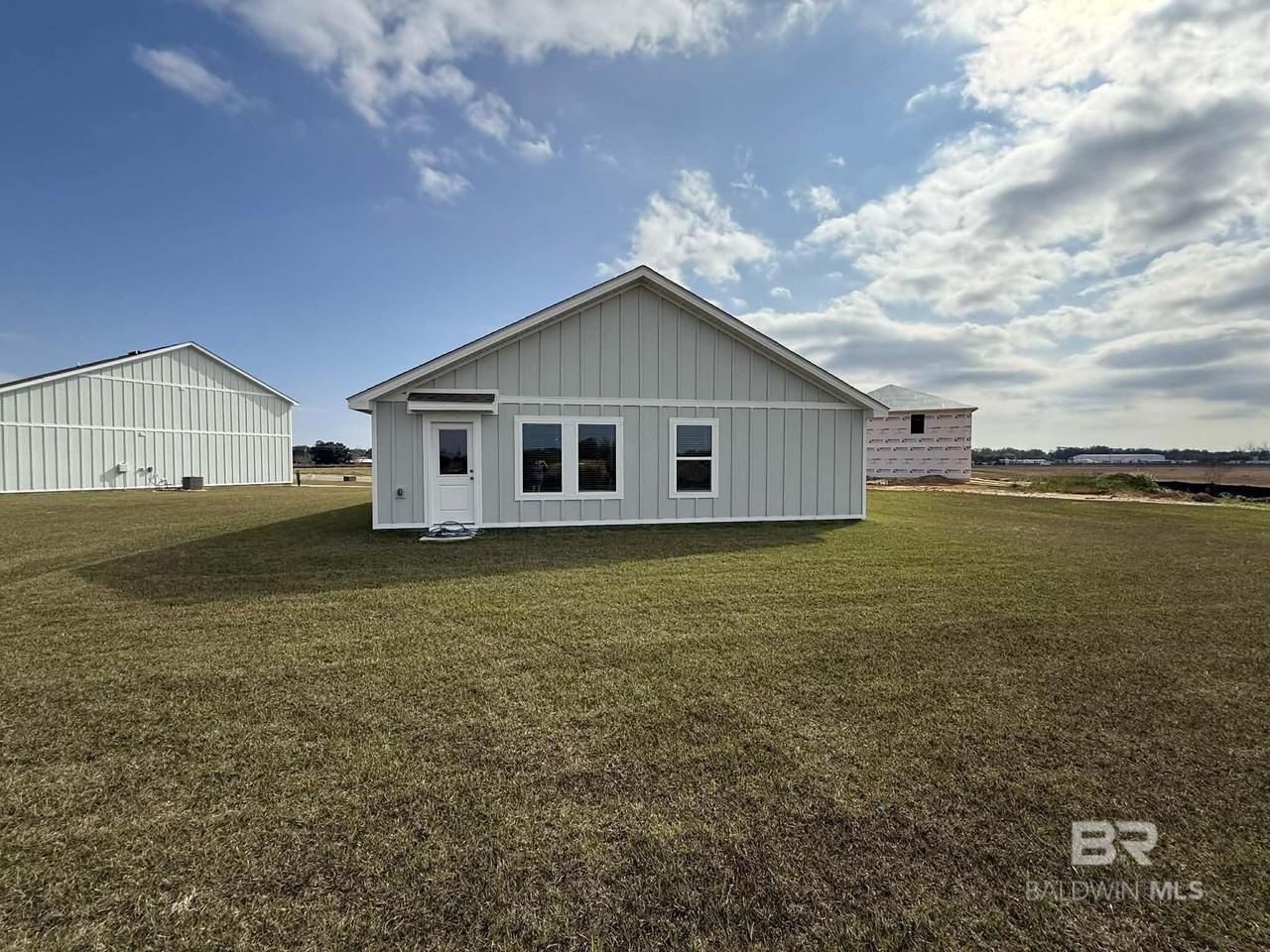 16223 Eden St - Photo 4 of 45