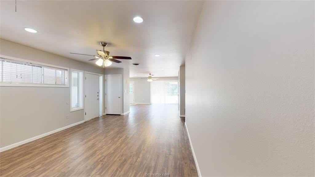 1618 George Bush Dr - Photo 2 of 15