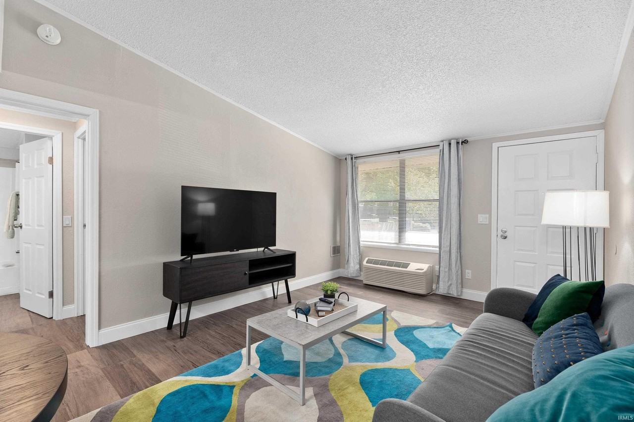 2963 E Amy Ln - Photo 6 of 14