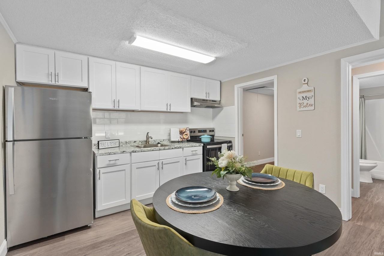 2963 E Amy Ln - Photo 7 of 14