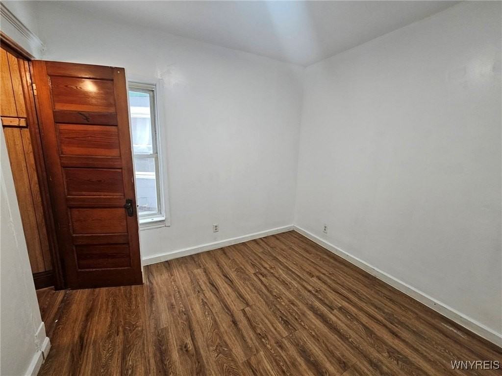 60 Pomona Pl - Photo 7 of 8