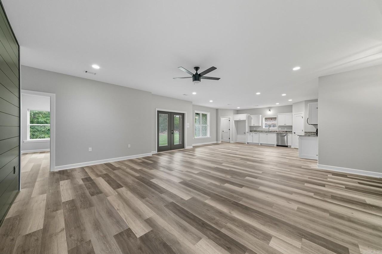 505 Sweet Gum Ct - Photo 6 of 27