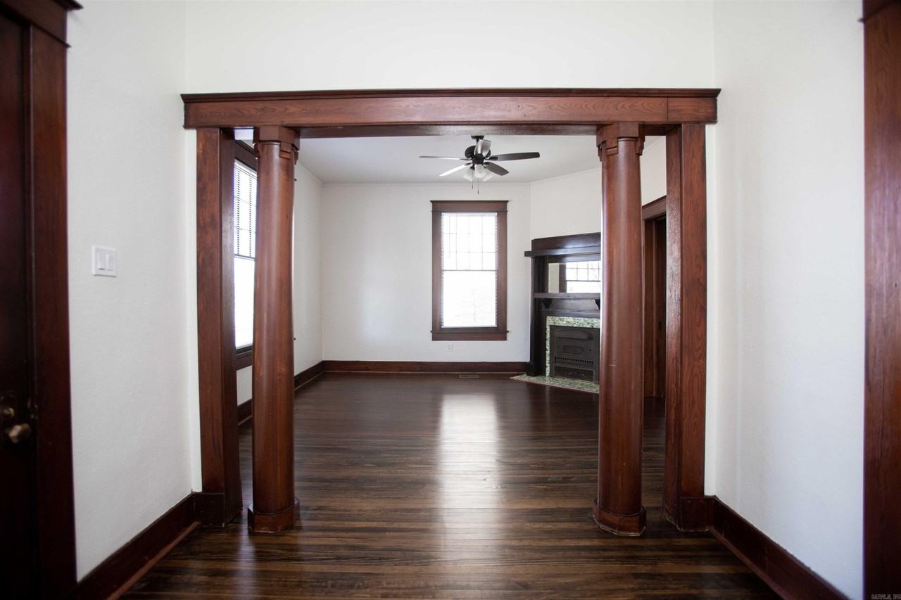 1871 S Izard St - Photo 7 of 46