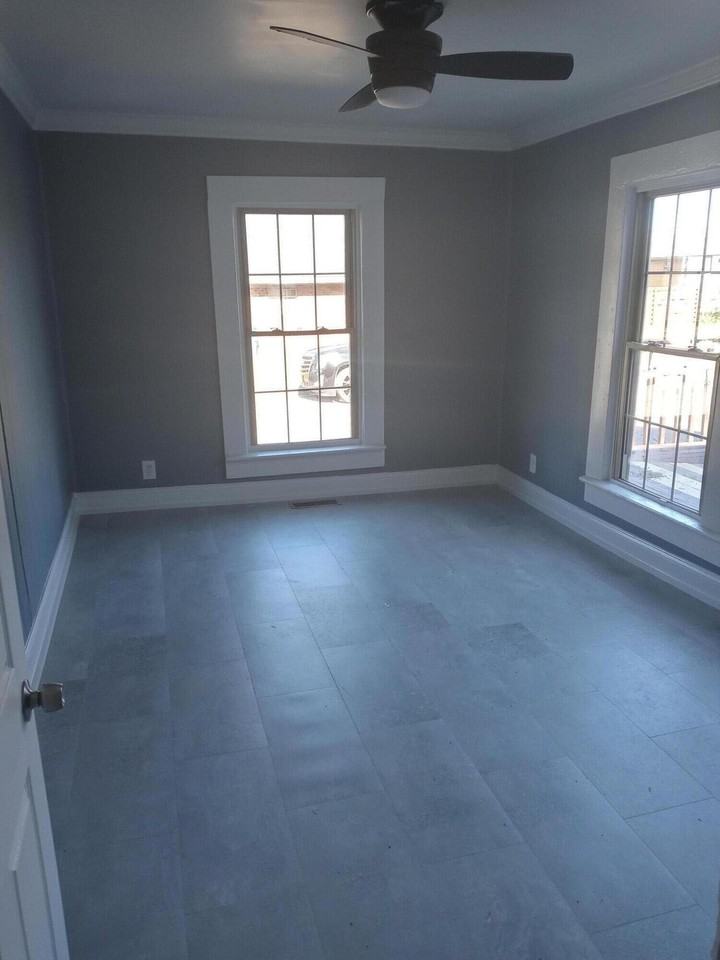 2001 Garfield St - Photo 5 of 8