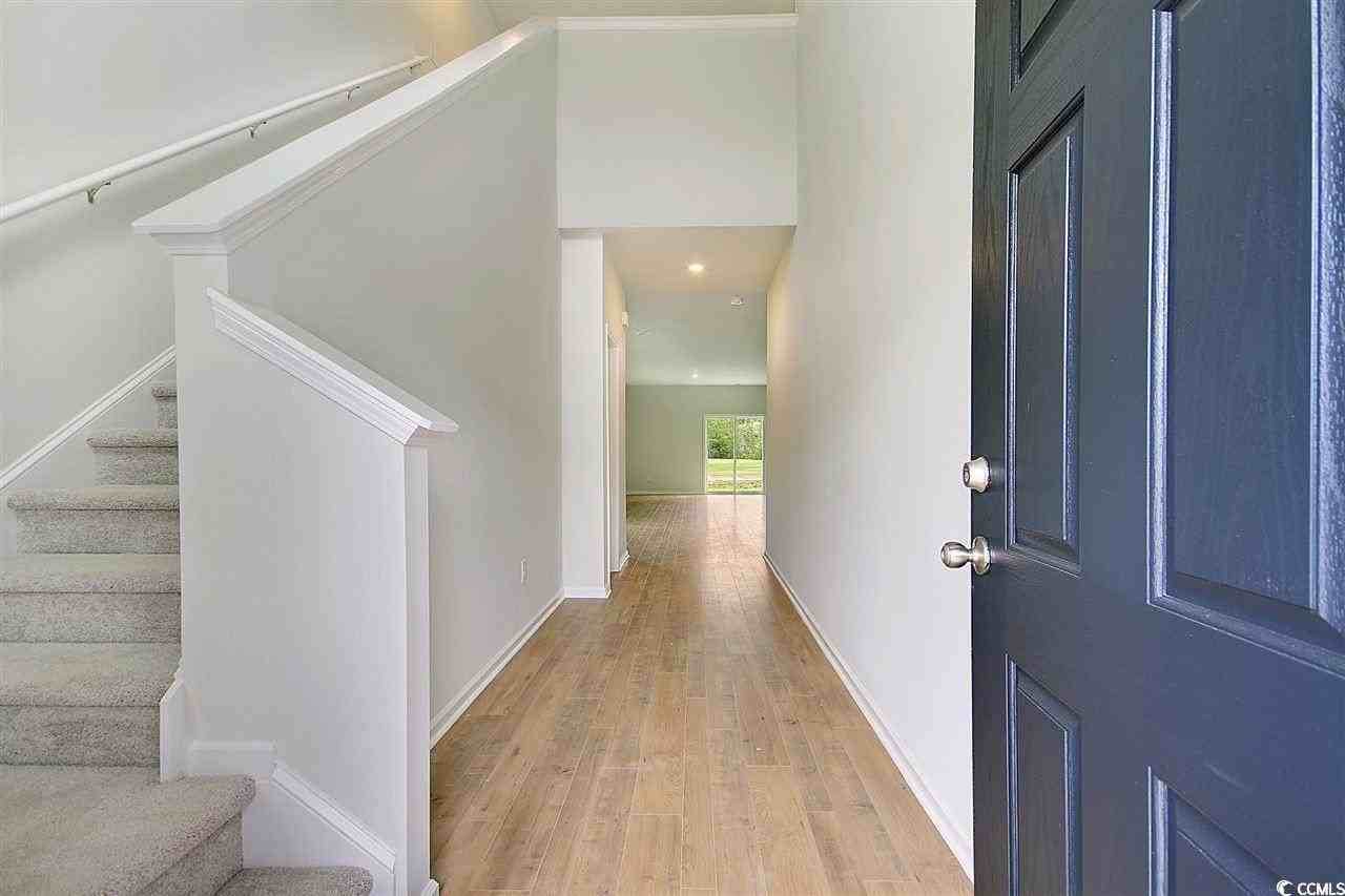 182 Waterloo Sunset Dr - Photo 2 of 31