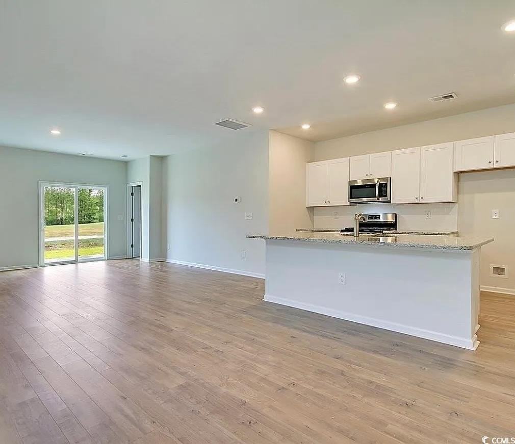 182 Waterloo Sunset Dr - Photo 7 of 31