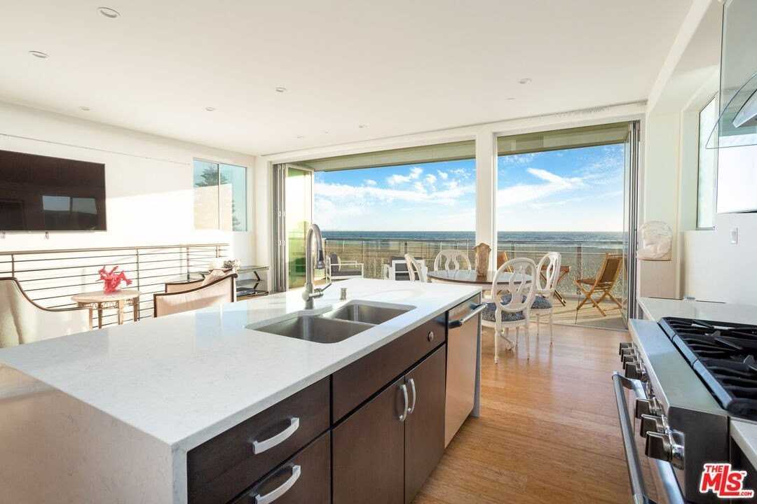 6985 Trolleyway - Photo 7 of 30