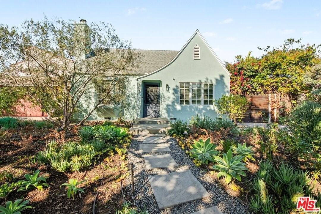 10543 Almayo Ave - Photo 2 of 50