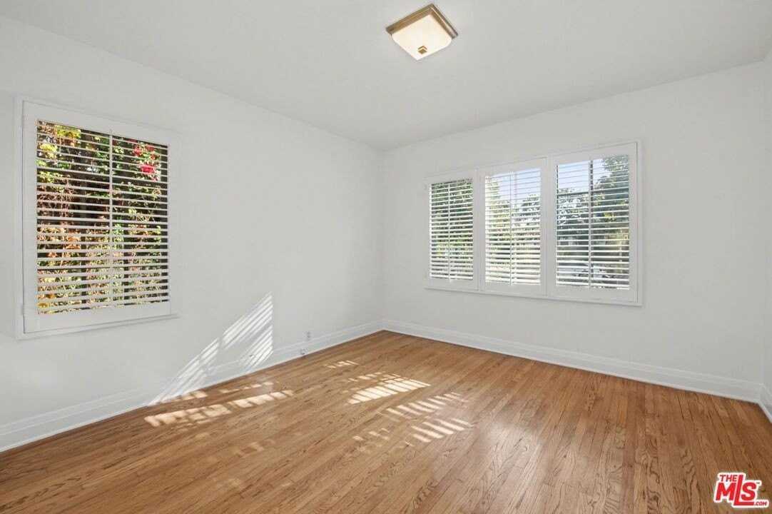 10543 Almayo Ave - Photo 7 of 50