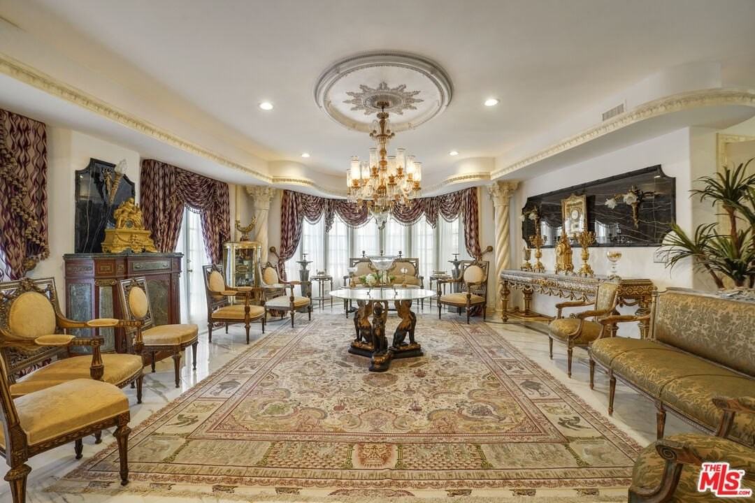 2258 Gloaming Way - Photo 4 of 30