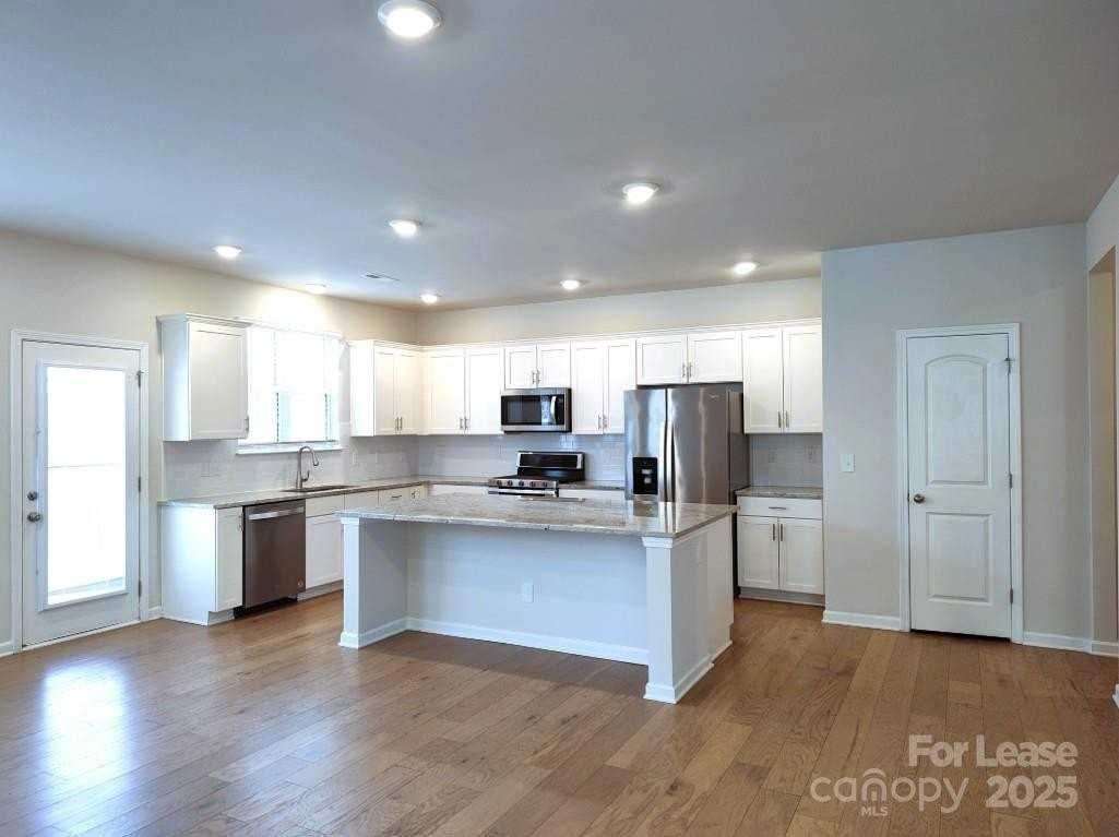 3327 Glenn Hope Way - Photo 3 of 23