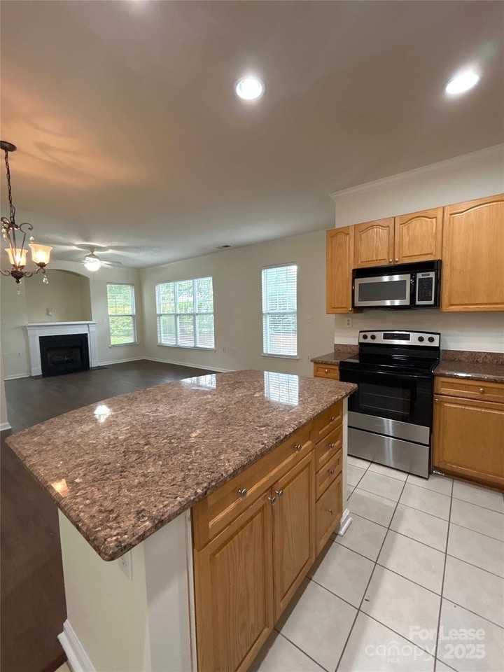 15415 Saint Christopher Ct - Photo 6 of 20