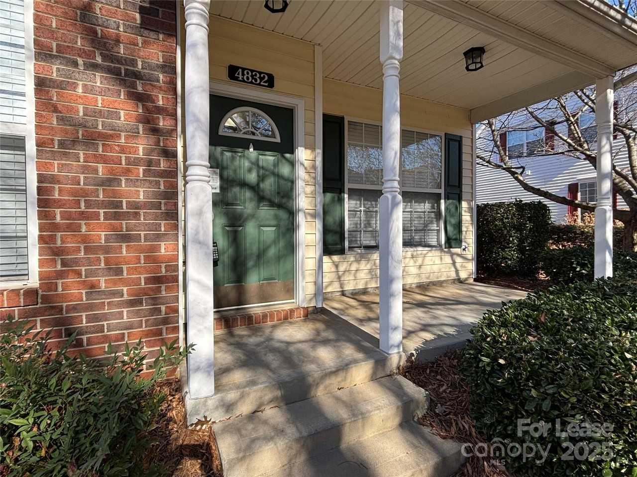 4832 Grier Farm Ln - Photo 3 of 35