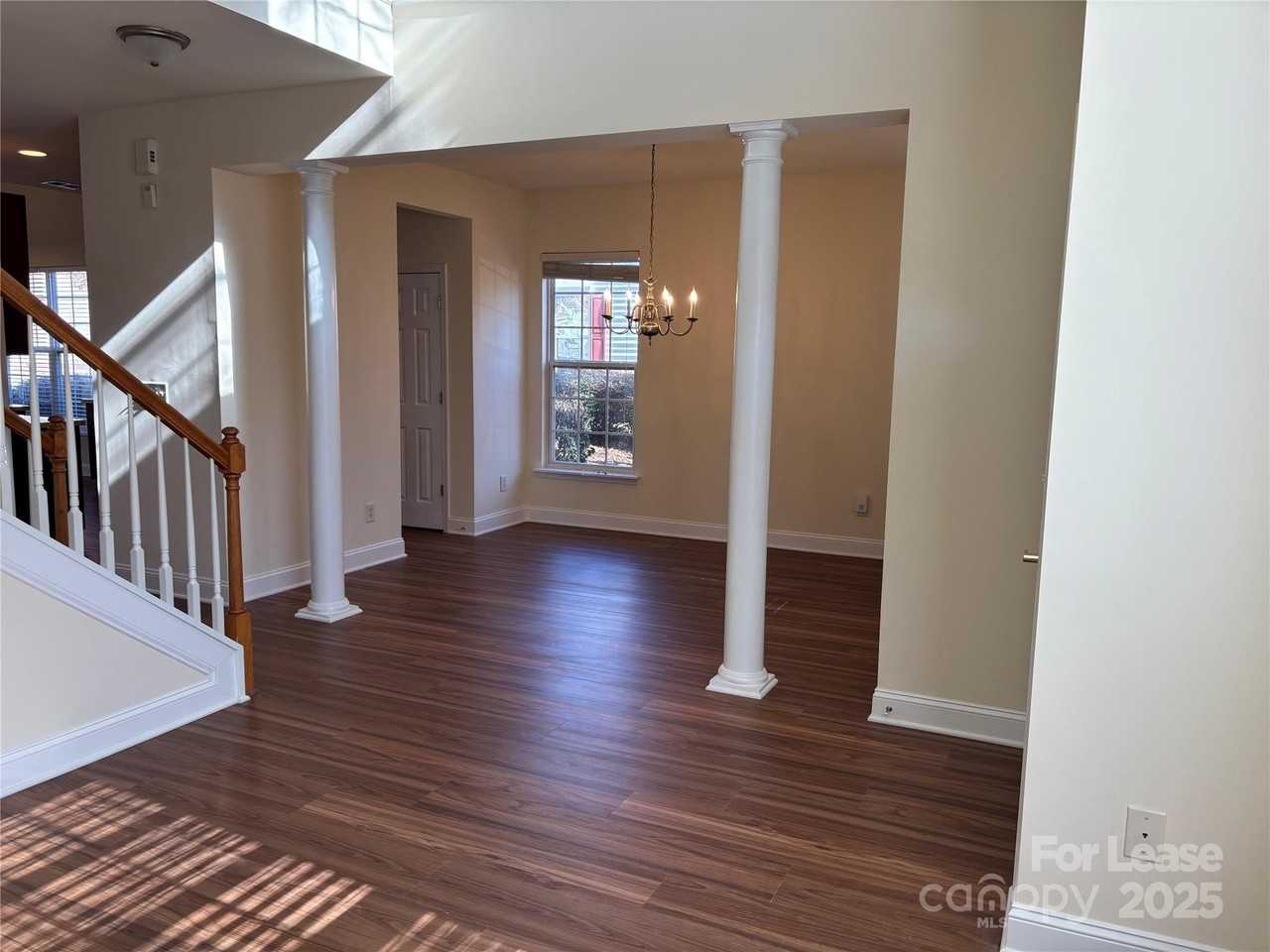 4832 Grier Farm Ln - Photo 7 of 35