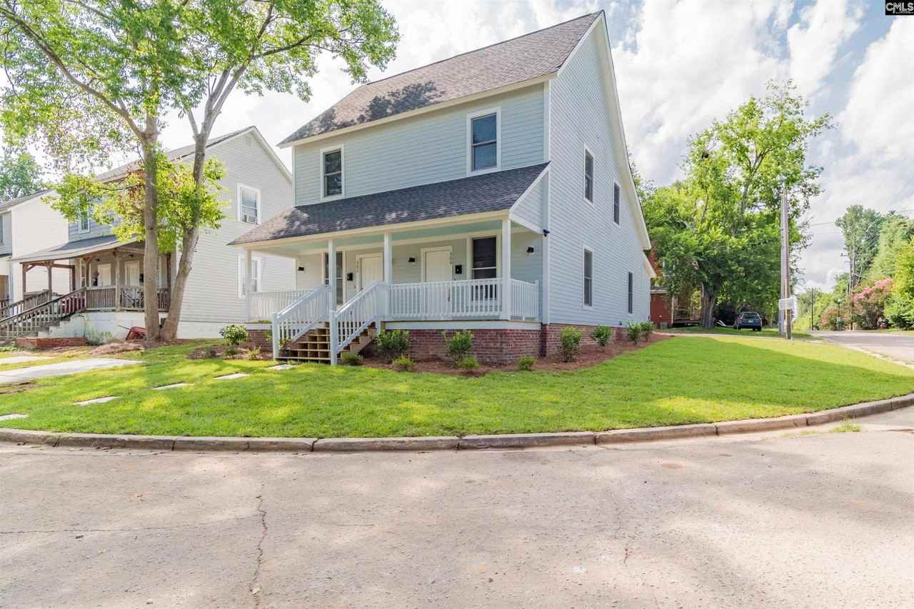 306 Picadilly St - Photo 2 of 24