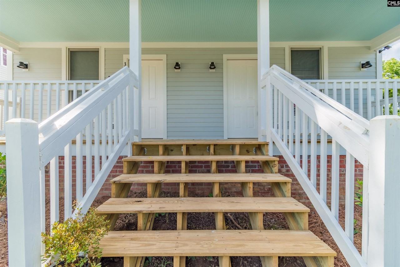 306 Picadilly St - Photo 5 of 24